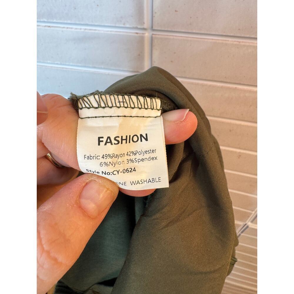 Wide-Leg Fashion Pants - Women’s Extra Small - Picture 7 of 7